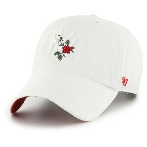 NEW YORK YANKEES ROSE THORN 47 BRAND CLEAN UP DAD HAT WHITE